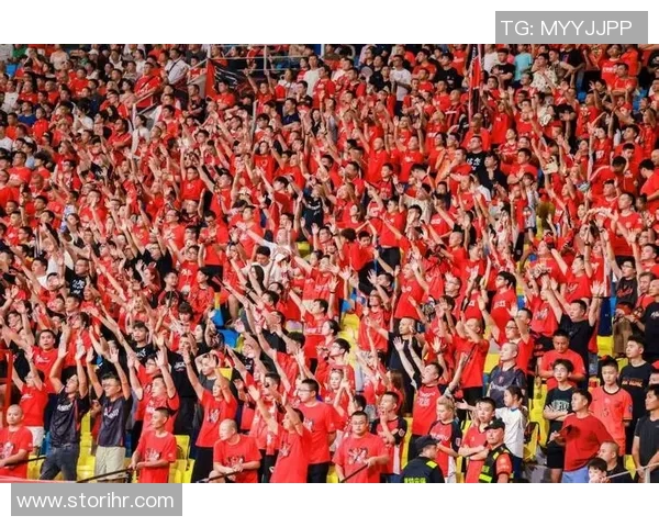 足球火焰燃遍全球激情四溢球迷齐聚为梦想而战