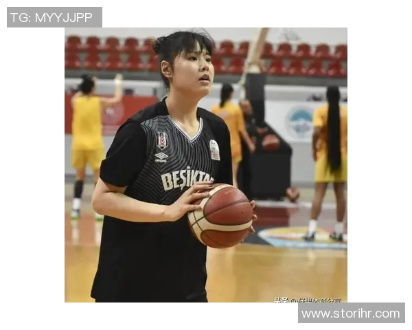 女篮新星李月汝携手29岁王牌冲击总决赛展现强大实力